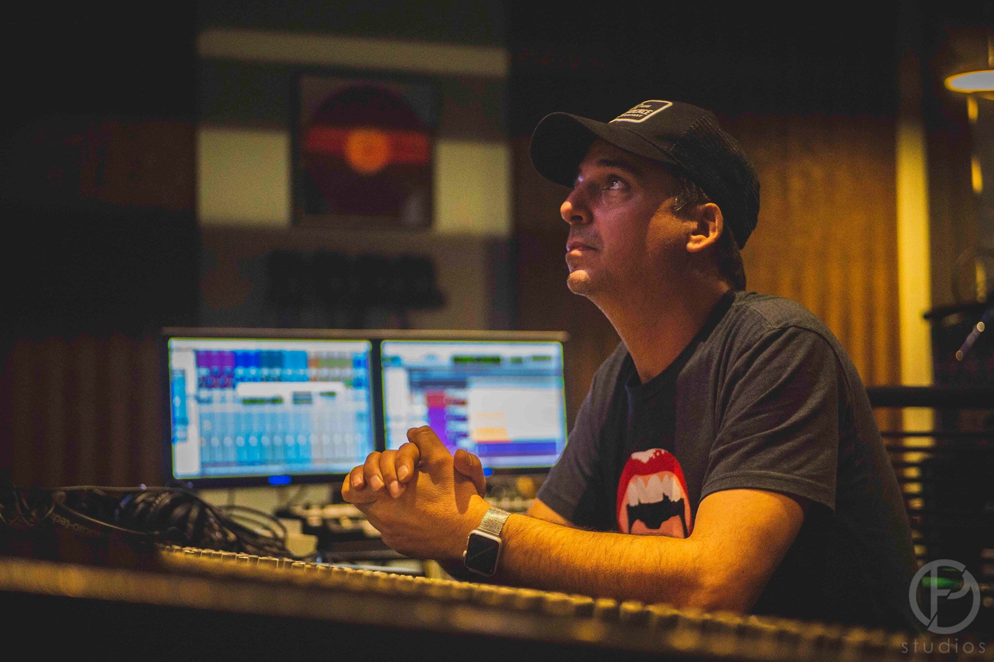 Omar Vallejo at the console at 512 Studios
